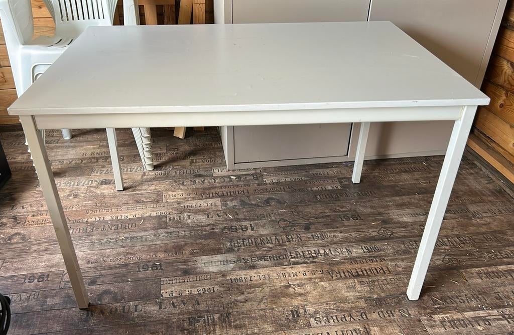 Witte tuintafel met metalen poten, Enlèvement, Utilisé, Rectangulaire