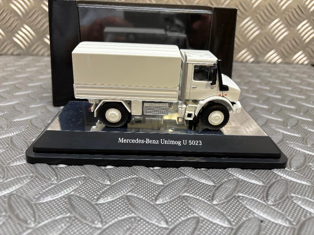 MERCEDES-BENZ UNIMOG U 5023 UN-versie - NZG 1/50, Verzenden, Nieuw, Bus of Vrachtwagen, NZG