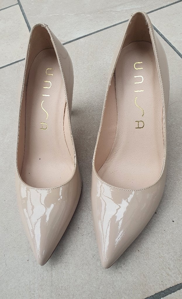 Pumps met hoge hak van Unisa maat 36, Pumps, Beige, Ophalen of Verzenden, Zo goed als nieuw