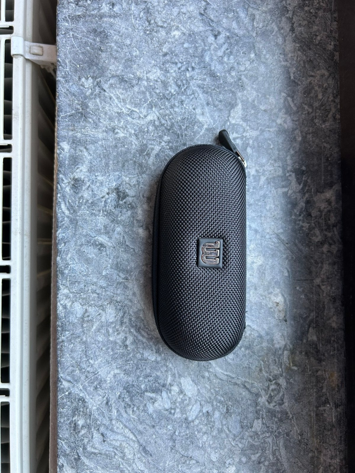 Wilson - Etui à lunettes noir, Envoi, Comme neuf, Noir, Autres marques