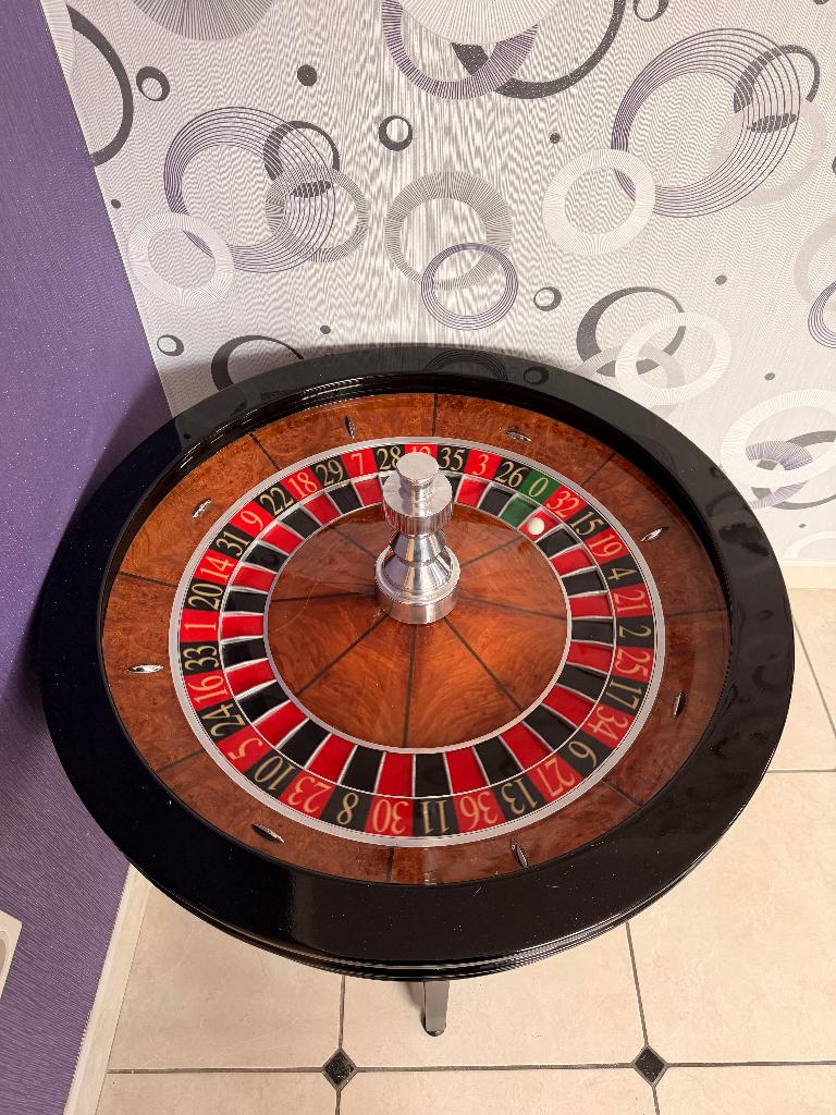 Roulette de casino M13, Enlèvement