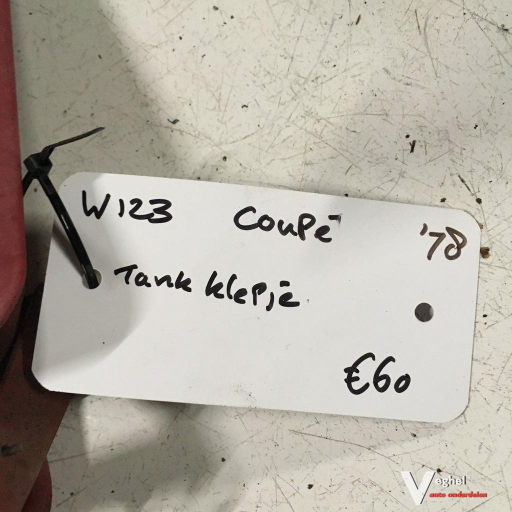 Mercedes W123 Coupe 1978  Tankklep, Auto-onderdelen, Gebruikt, -, Deur, -