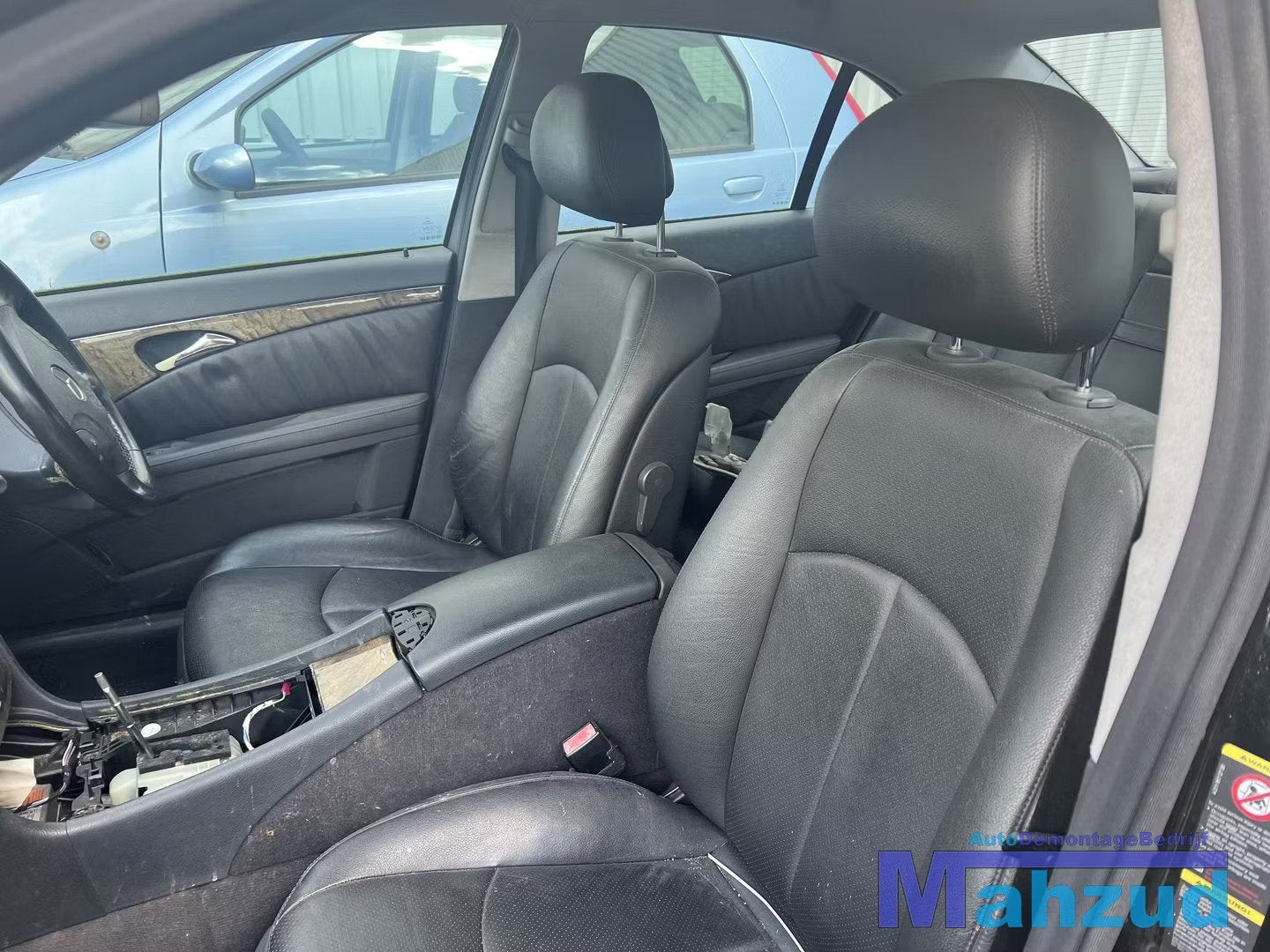 MERCEDES E KLASSE W211 sedan ZWART leer elektrisch, Autos : Pièces & Accessoires, Mercedes-Benz AG, Mercedes-Benz, Utilisé, Mercedesstrasse 120
70372  Stuttgart, DE