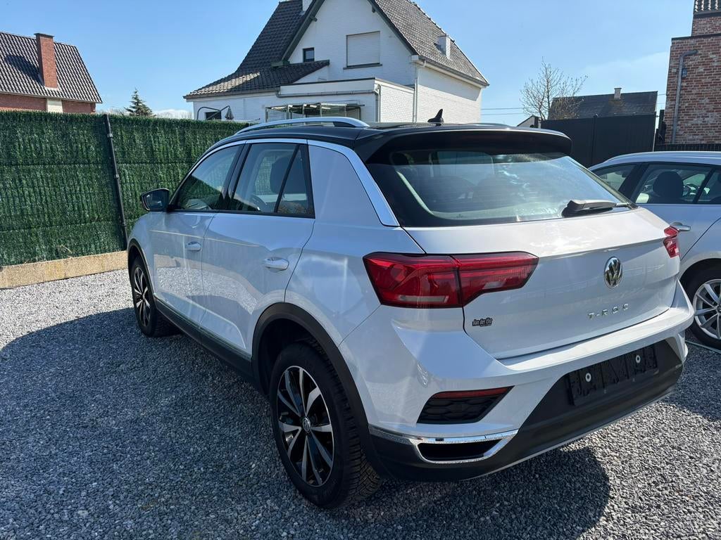 OPTION COMPLÈTE VW T-ROC - CARPLAY - 4 PNEUS NEUFS, Achat, Euro 6, Entreprise, Régulateur de distance