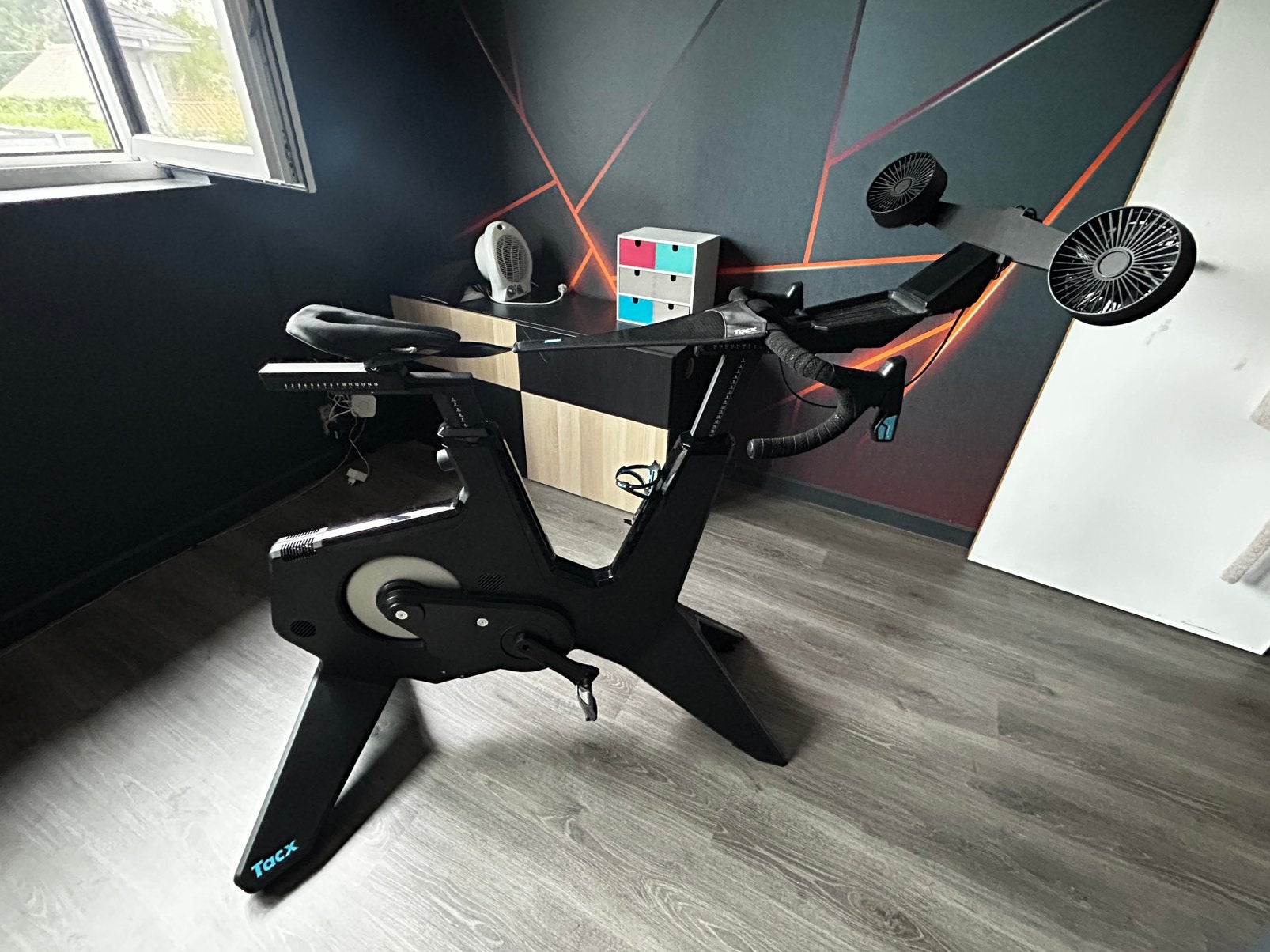 Tacx Neo bike smart trainer, Ophalen, Rug, Zo goed als nieuw, Metaal