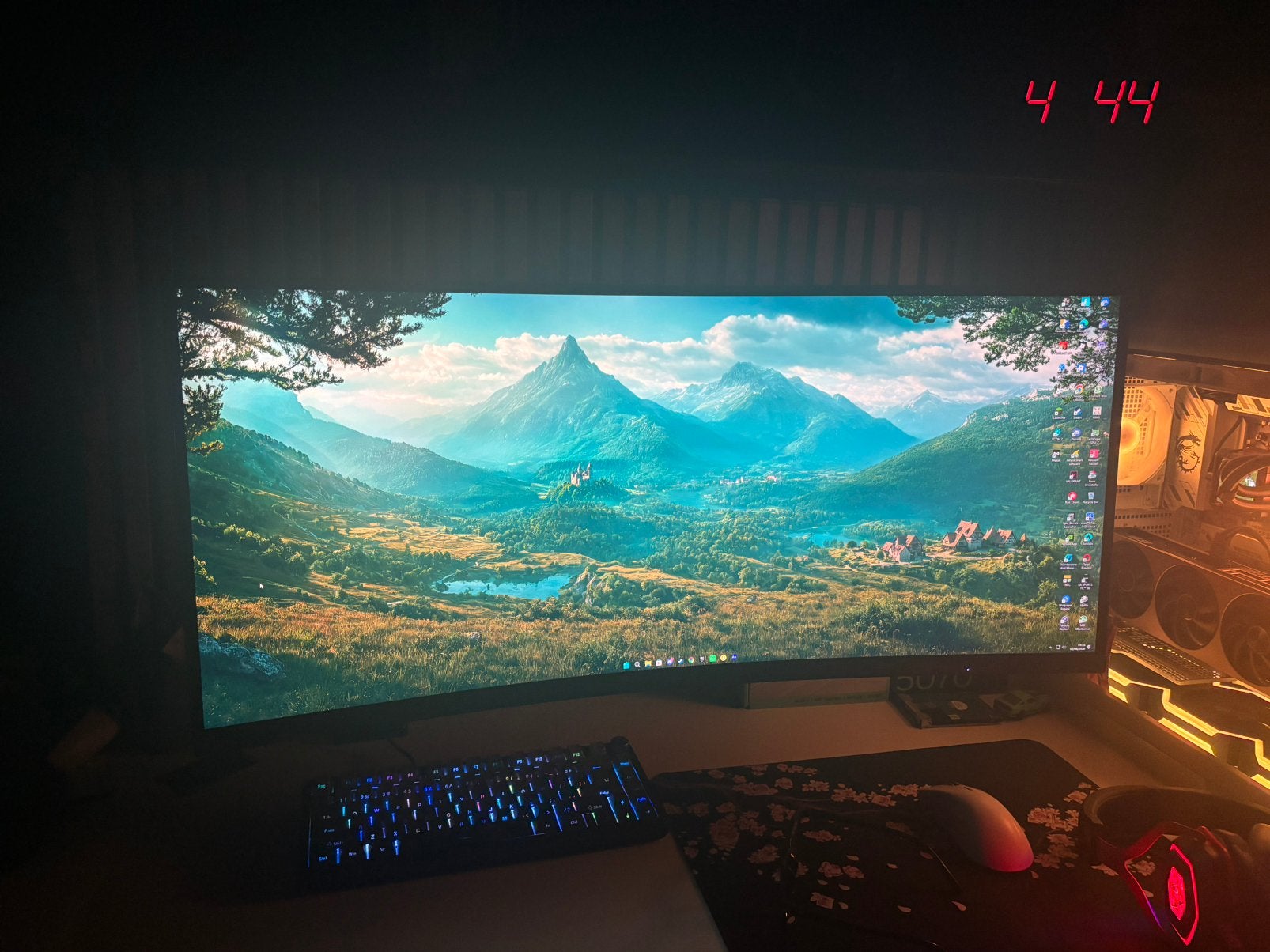 180hz ultra wide monitor curved msi + monitor arm, Computers en Software, VA, Zo goed als nieuw, Overige resoluties, 151 t/m 200 Hz