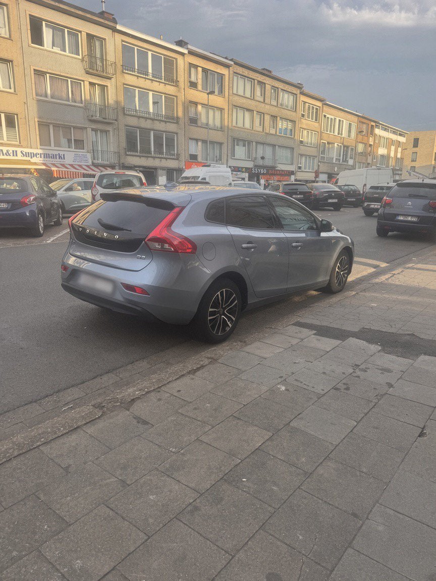 Volvo v40 2.0 euro 6, uitstekende staat!, Auto's, Volvo, 5 deurs, Particulier, Te koop, 2000 cc