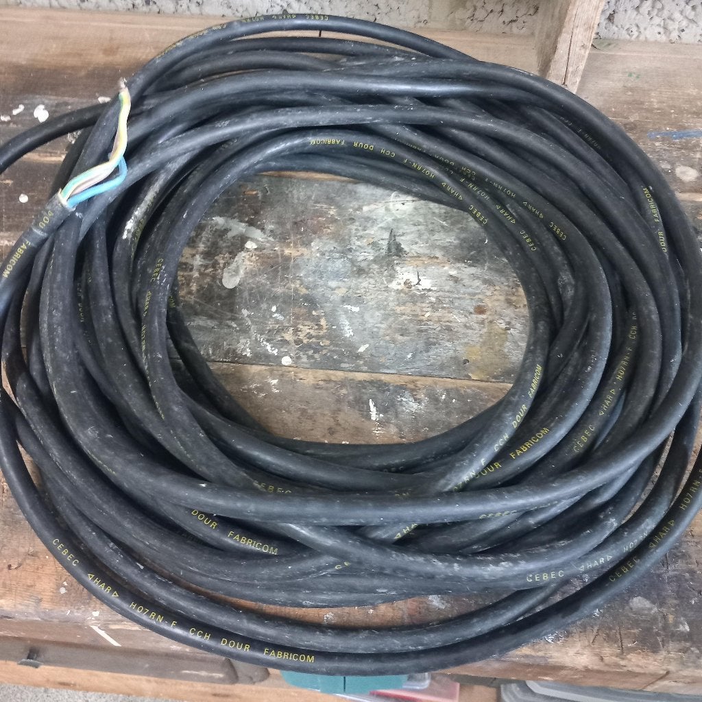 26 m Cable Flexible en caoutchouc H 07 RN - F, Enlèvement, Comme neuf