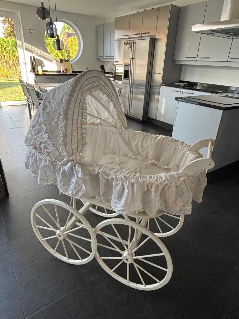 retro baby wieg, Ophalen, Gebruikt