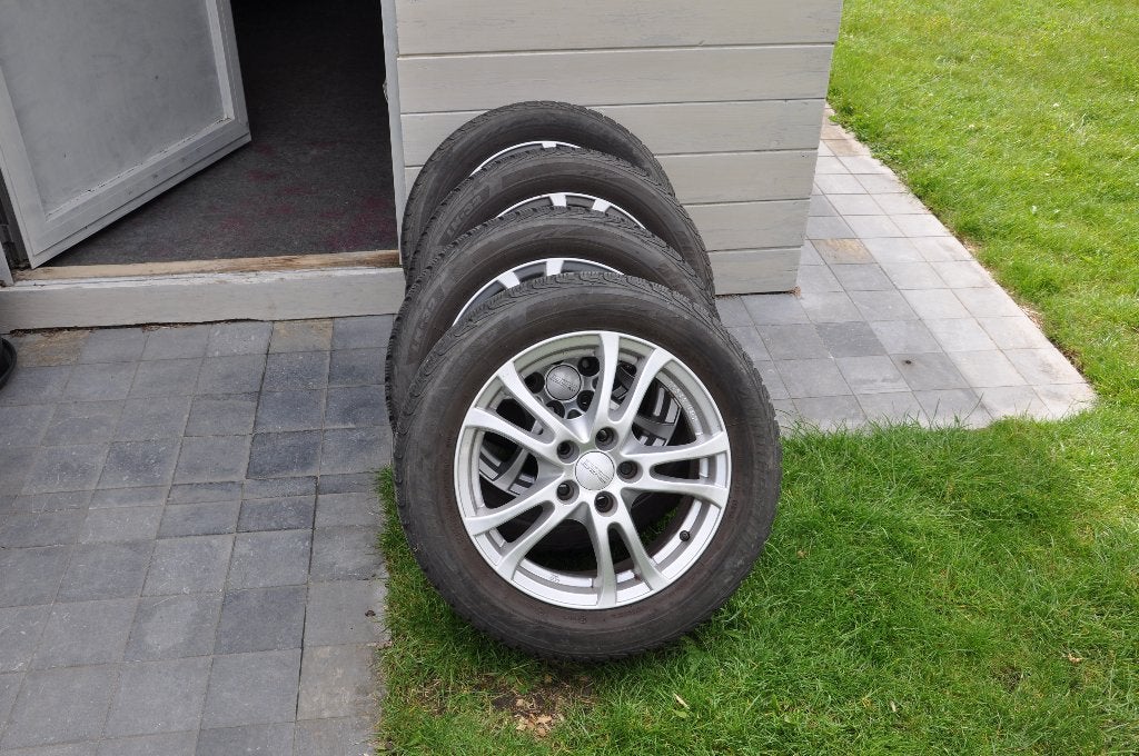 set winterwielen golf, Ophalen, Gebruikt, Banden en Velgen, Winterbanden