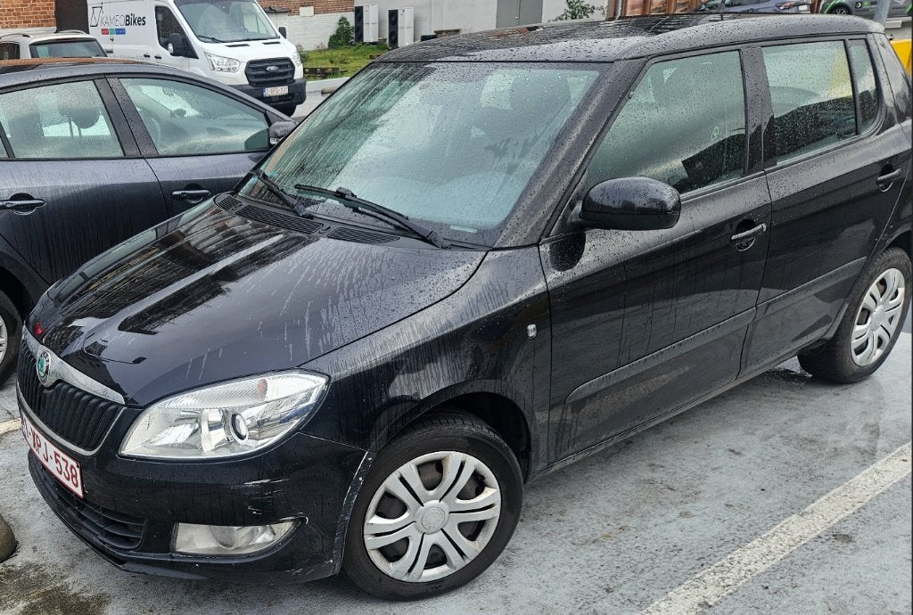 Skoda Fabia 2012 Diesel (190.000 km) pour marchand/export, Boîte manuelle, 1199 cm³, Enlèvement, Skoda