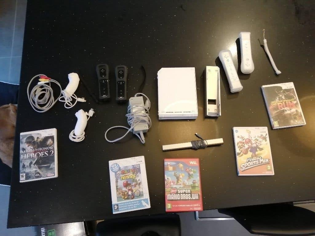 wii, Games en Spelcomputers, Ophalen, Gebruikt, Met 2 controllers, Met games