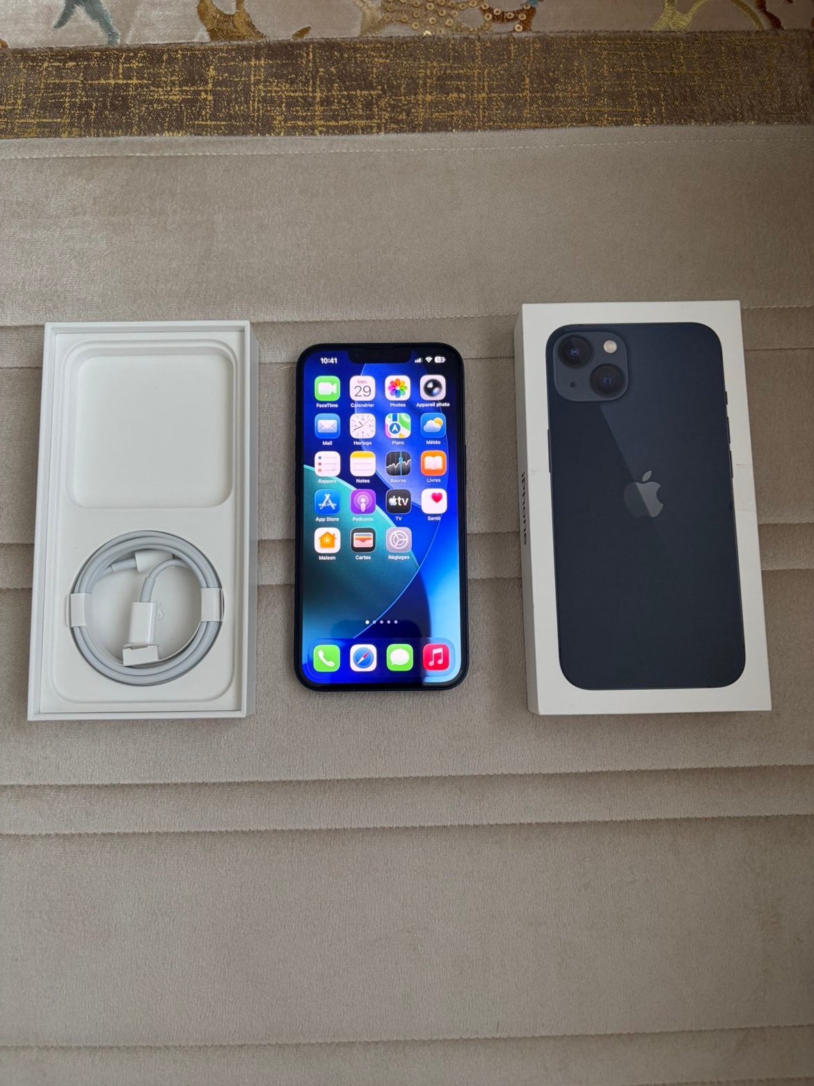 iPhone 13 - Midnight - 128GB, Télécoms, Téléphonie mobile | Apple iPhone, 94 %, 128 GB, IPhone 13, Comme neuf
