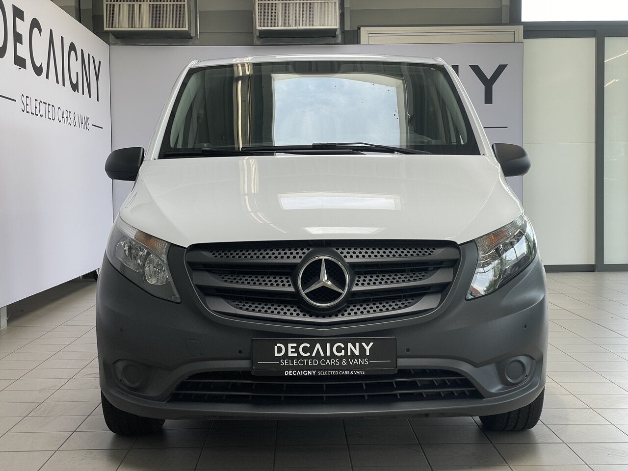 Mercedes-Benz Vito 116 CDI L2 *Camera*Reservewiel*App Conne, Autos, Camionnettes & Utilitaires, Cuir, Achat, Entreprise, 3 places