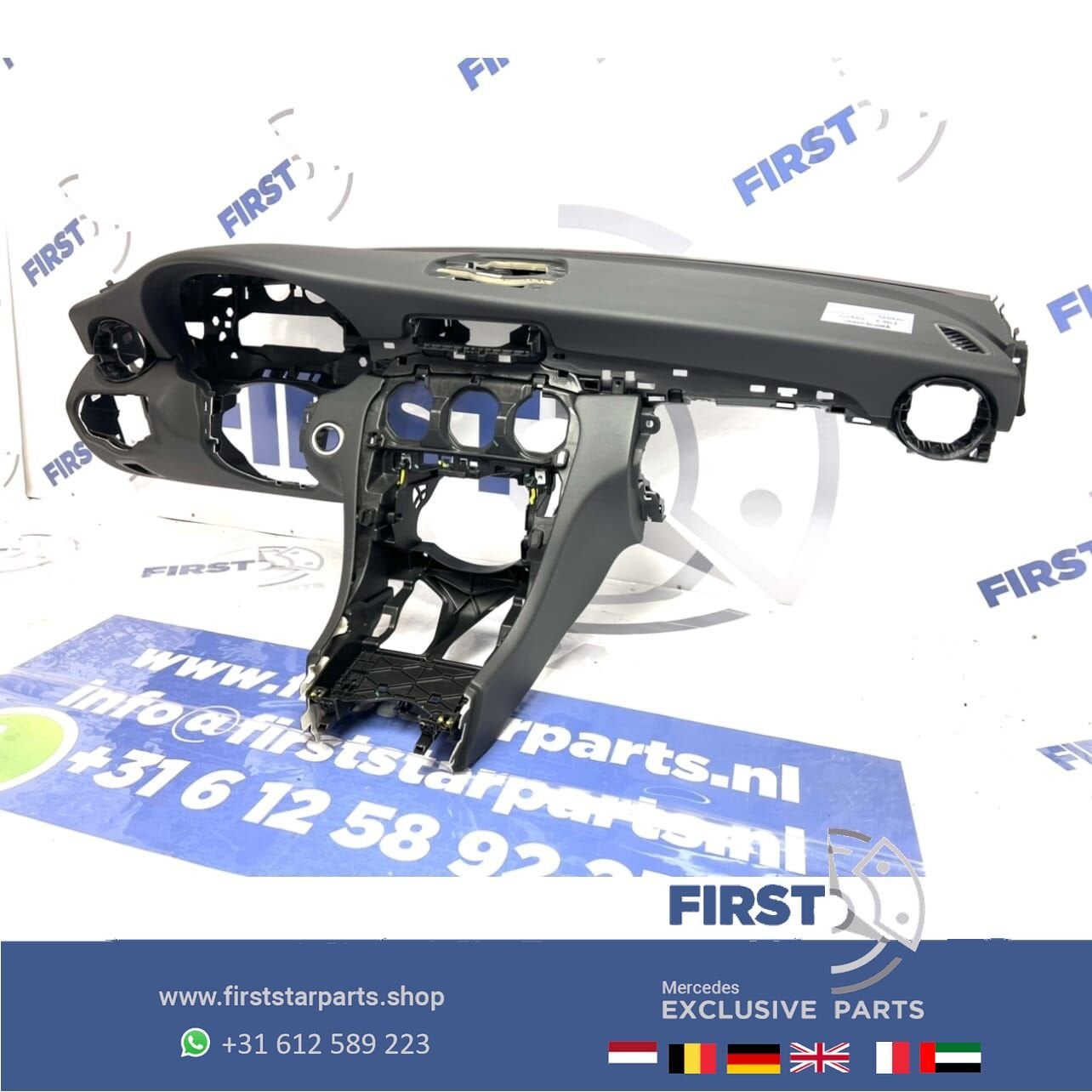 W205 DASHBOARD ZWART Mercedes C Klasse 2016-2021 DASHBOARD, Utilisé, -, -, Enlèvement ou Envoi