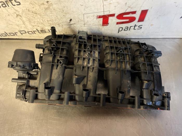 Inlaatspruitstuk van een Audi A4, Gebruikt, -, -, -