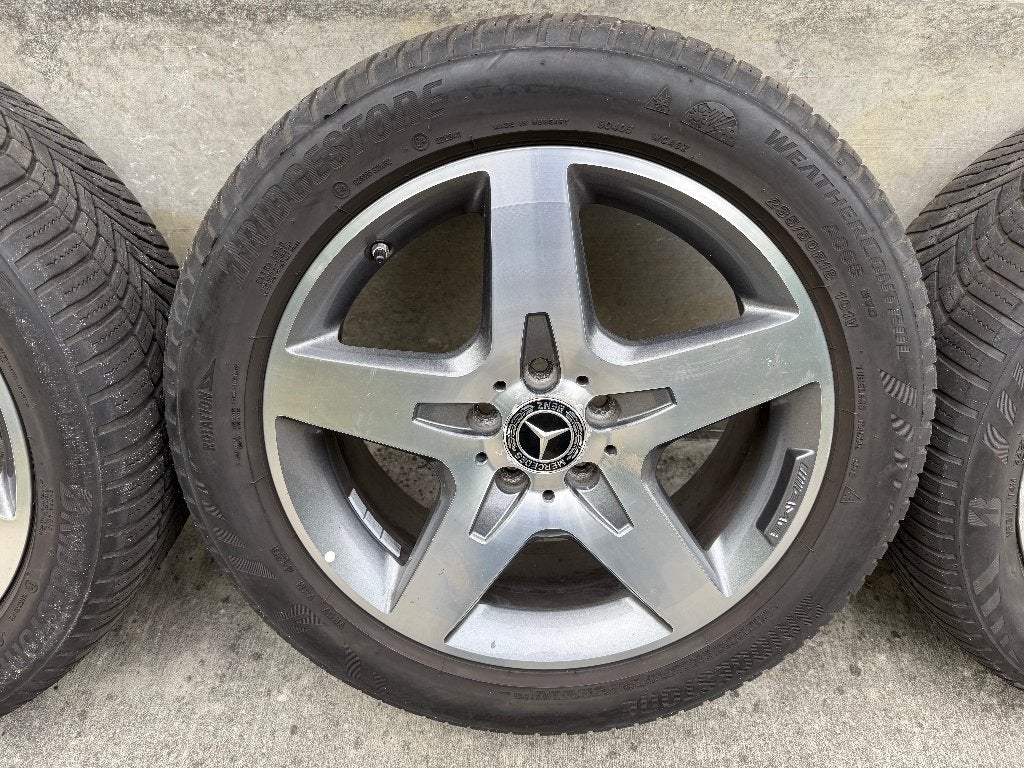 Jantes AMG et pneus Mercedes GLA ET46 235/50/R18 101V, Ophalen, 18 inch, Gebruikt, Winterbanden
