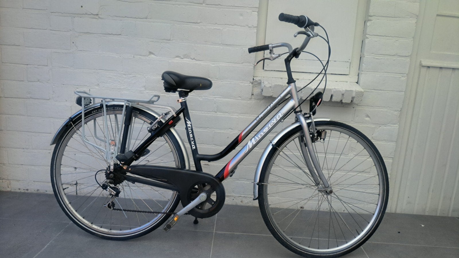 MINERVA  DAMESFİETS  28İNCH, Fietsen en Brommers, Ophalen