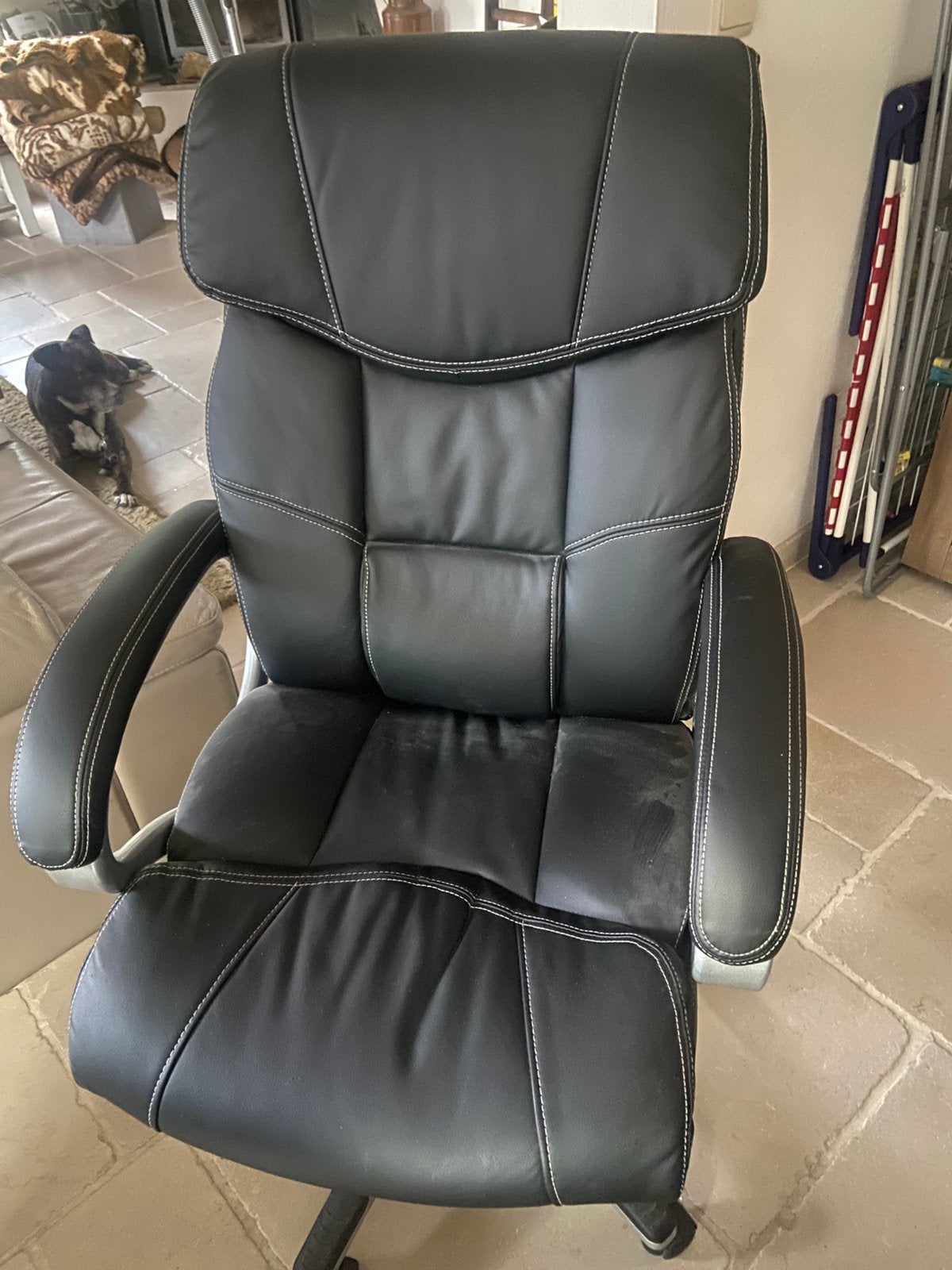 Nieuwe leren stoel.  Of game stoel bureau stoel, Huis en Inrichting, Stoelen, Ophalen, Nieuw, Zwart, Leer