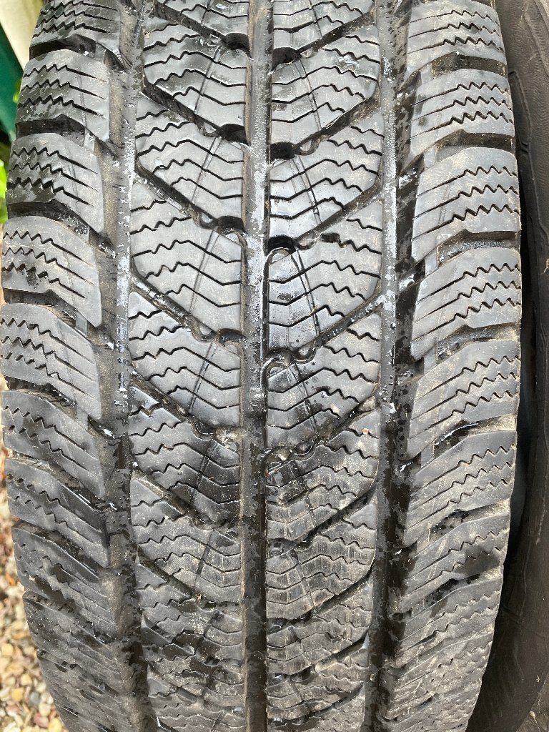 banden, Auto-onderdelen, Ophalen, 16 inch, Winterbanden, 235 mm