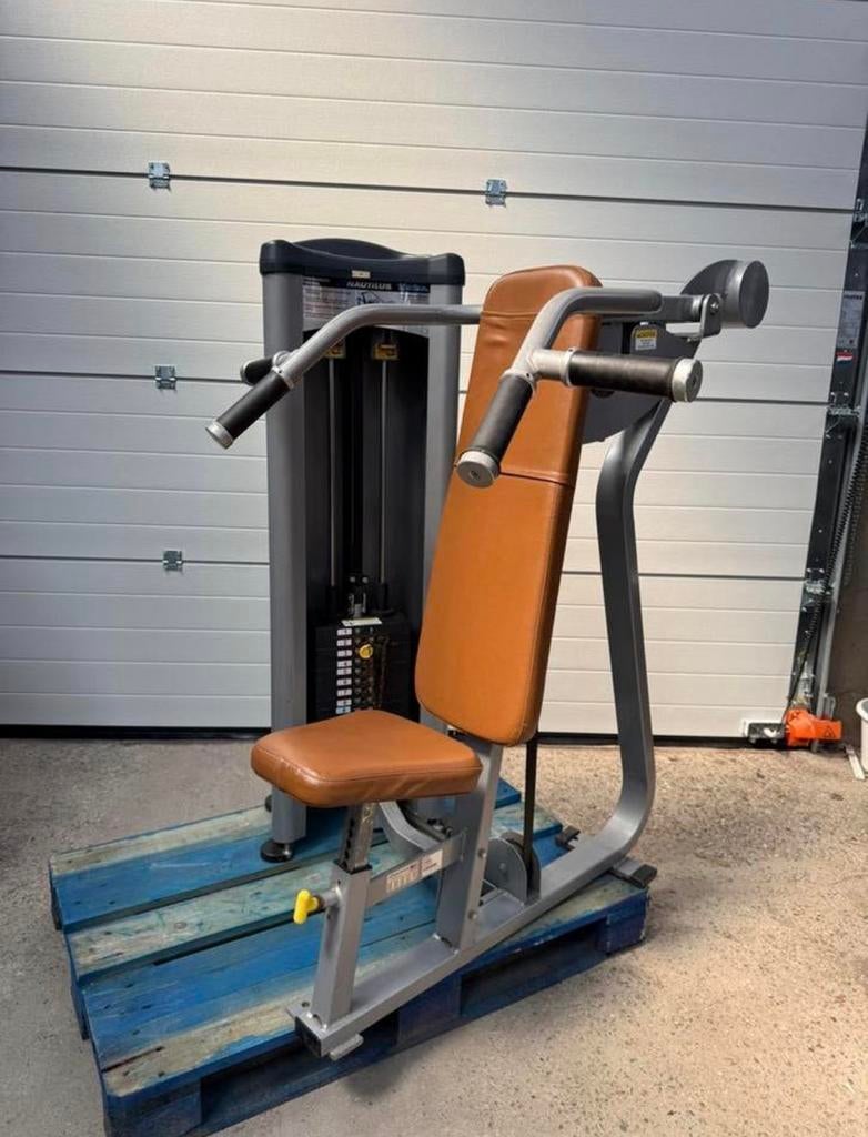 Nautilus Shoulderpress / Shoulder press / Steel series, Ophalen, Gebruikt, Benen, Overige typen