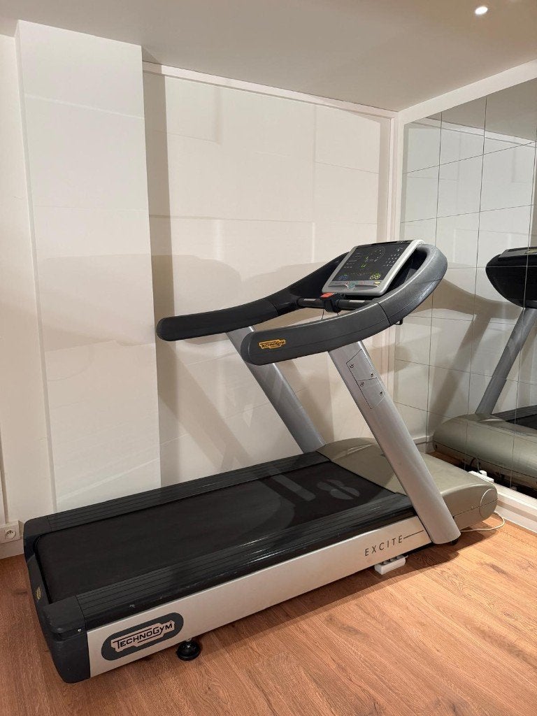 Technogym Run Med D847M professionele loopband, Ophalen, Gebruikt, Loopband