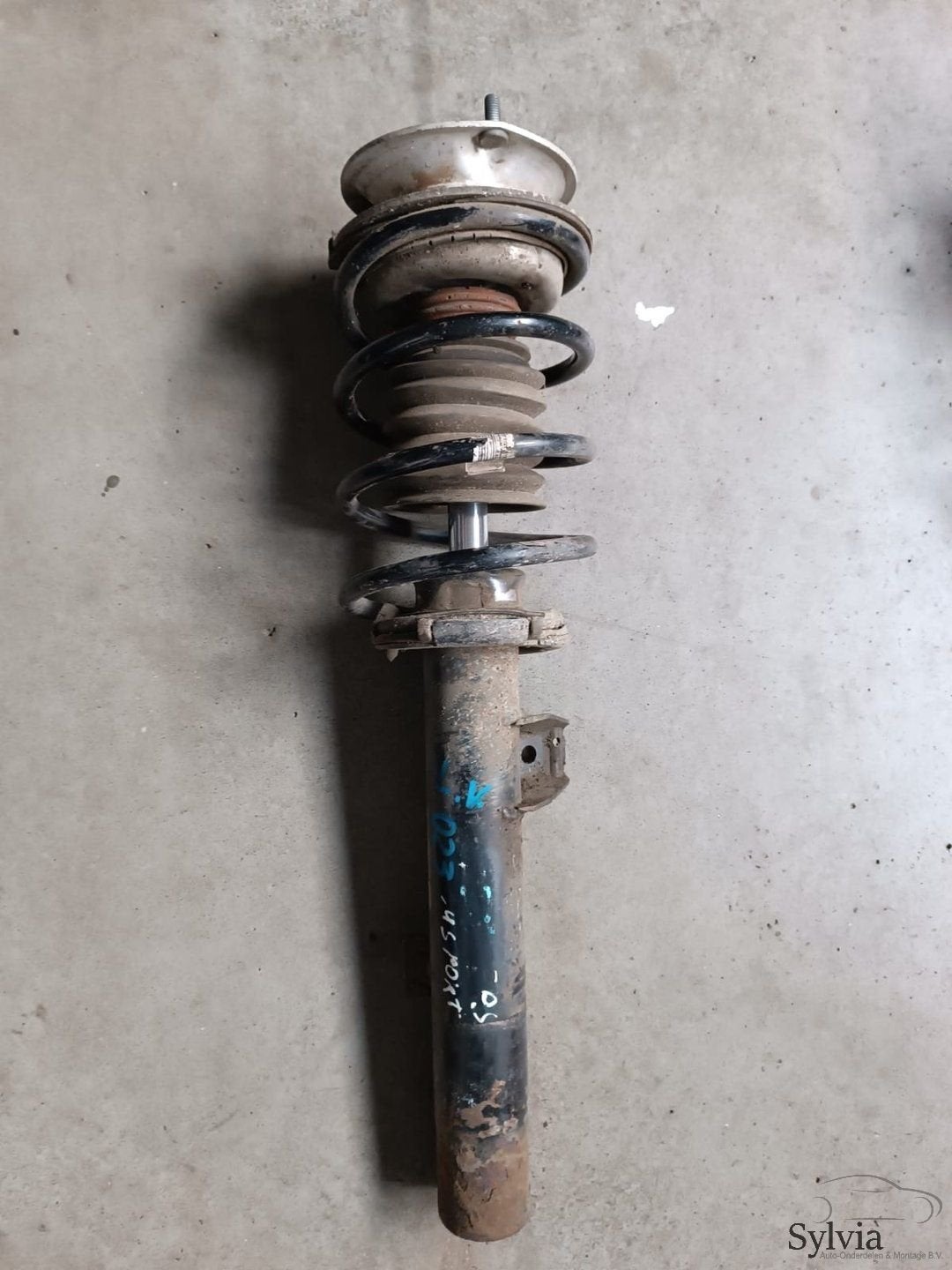 Veerpoot schokdemper links voorzijde BMW 1 serie  E81 E82 E8, Auto-onderdelen, Gebruikt, -, -, Ophalen of Verzenden