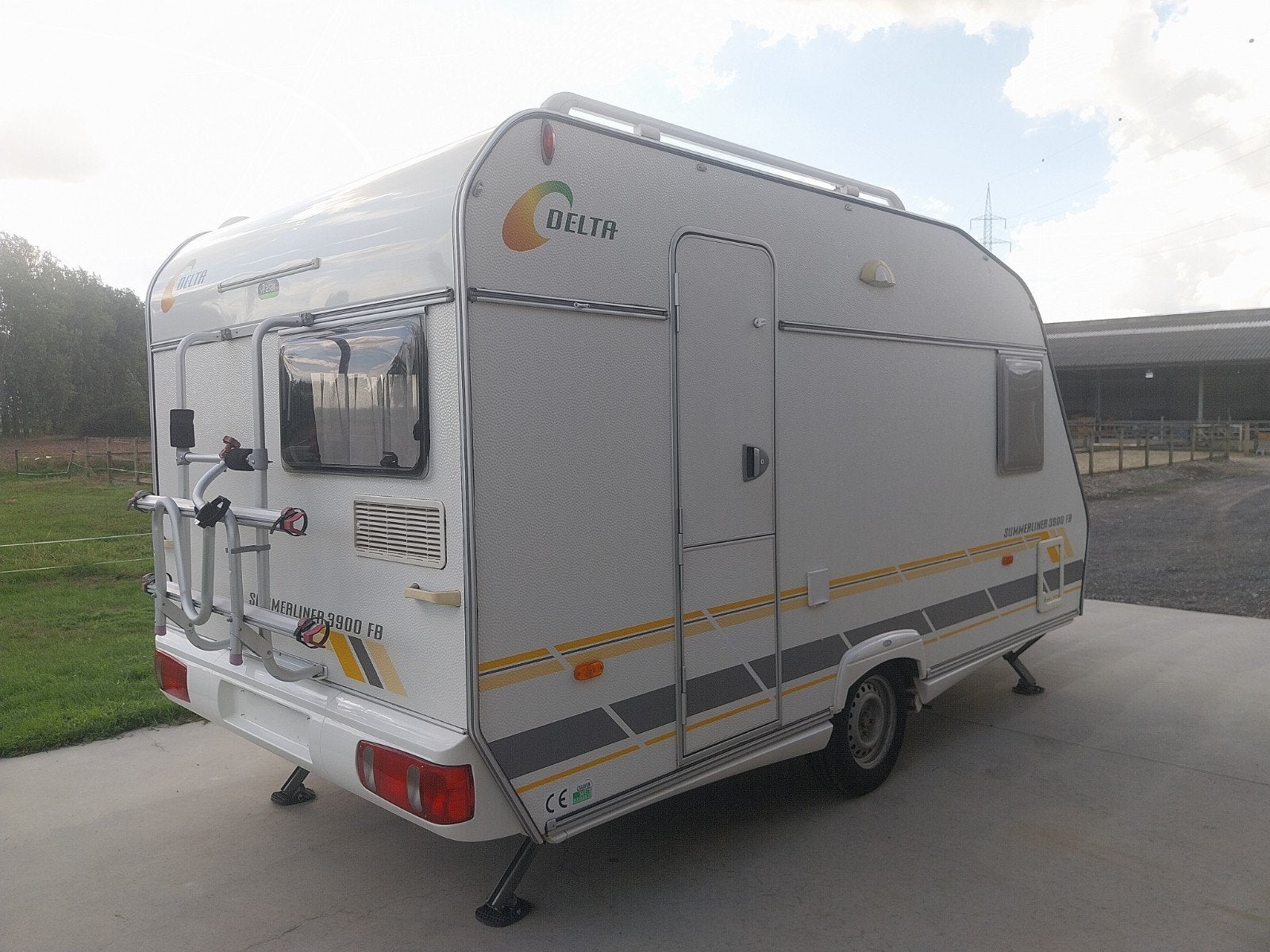 Chateau/Delta Summerliner 3900FB, Bedrijf, Serviceluik, Chateau