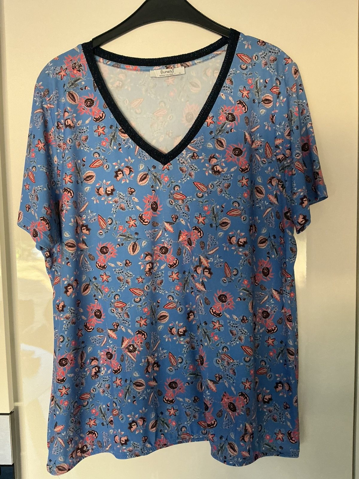 Mooi t,schirt xl, Kleding | Dames, Blouses en Tunieken, Ophalen of Verzenden, Gedragen, Maat 46/48 (XL) of groter, Blauw