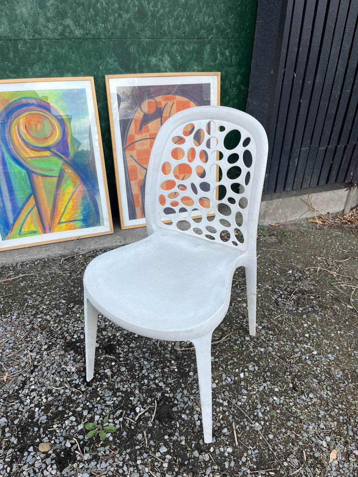 Chaise moderne gris clair, exterieur ou interieur, Enlèvement, Utilisé, Synthétique