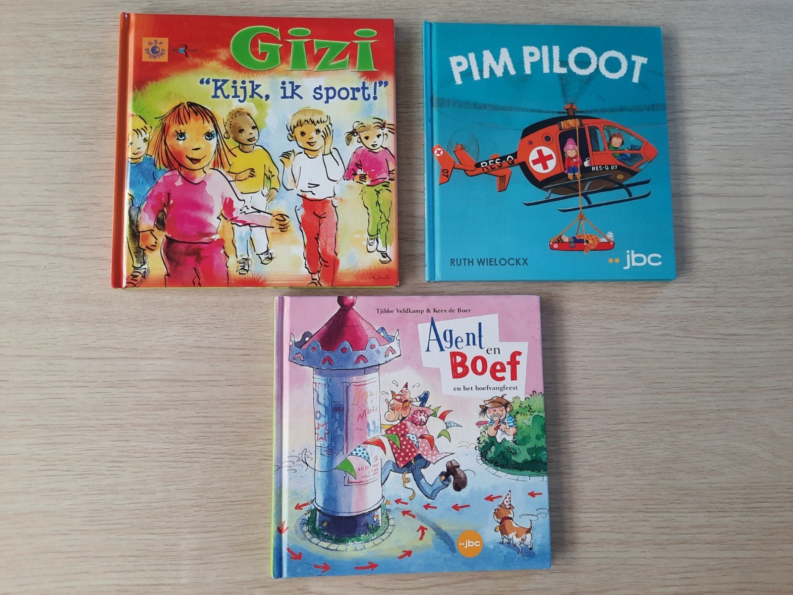 Kinderboeken : Agent en Boef,Pim Piloot,Gizi "Kijk ik sport", Livres, Livres pour enfants | Jeunesse | Moins de 10 ans, Enlèvement