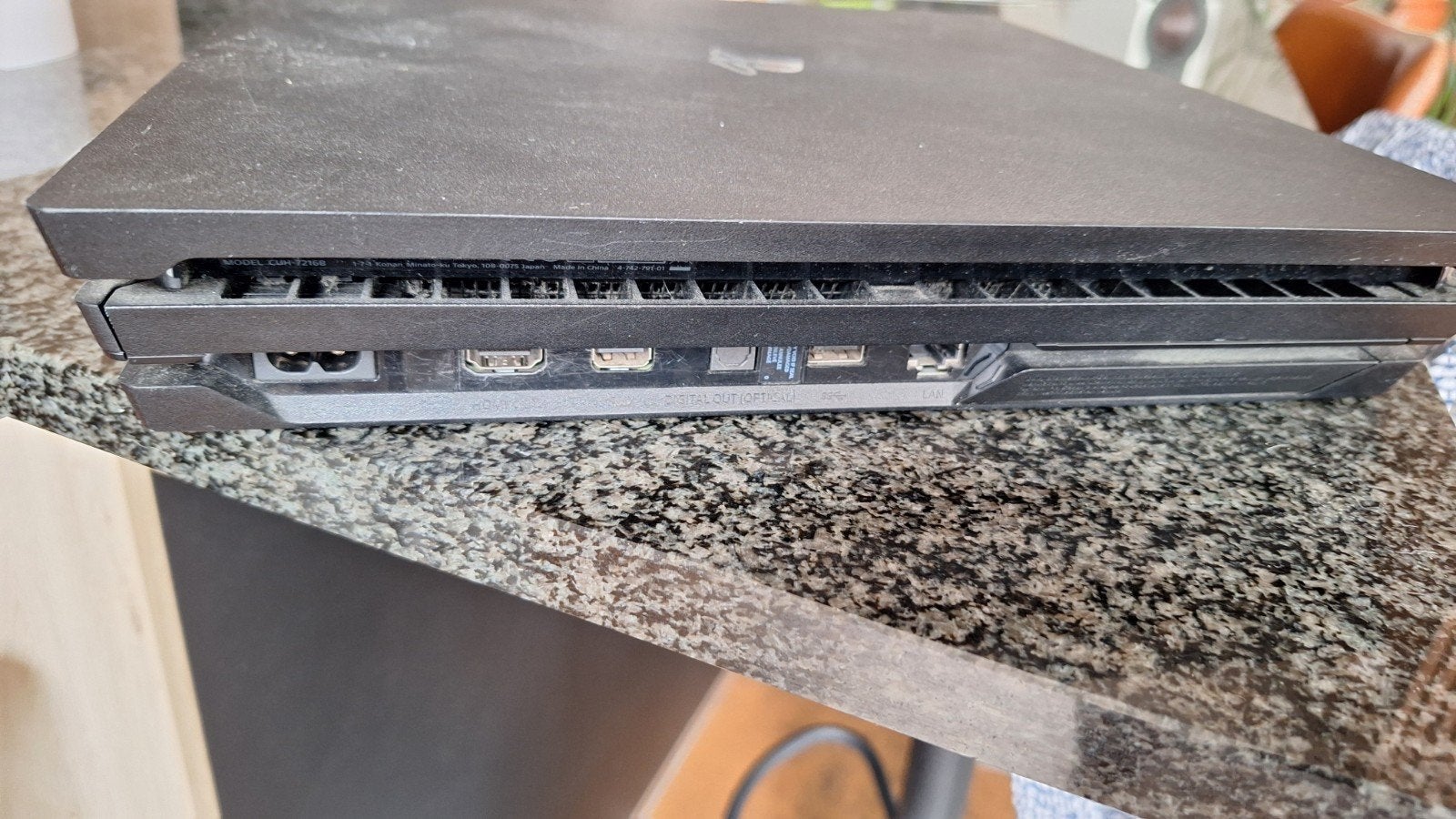 PS 4 PRO, Computers en Software, Netwerk switches, Verzenden