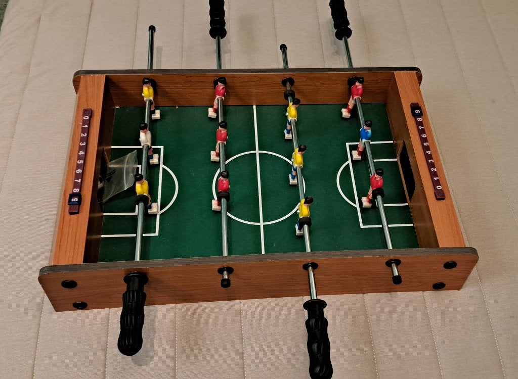Mini voetbaltafel, Kinderen en Baby's, Ophalen, Zo goed als nieuw