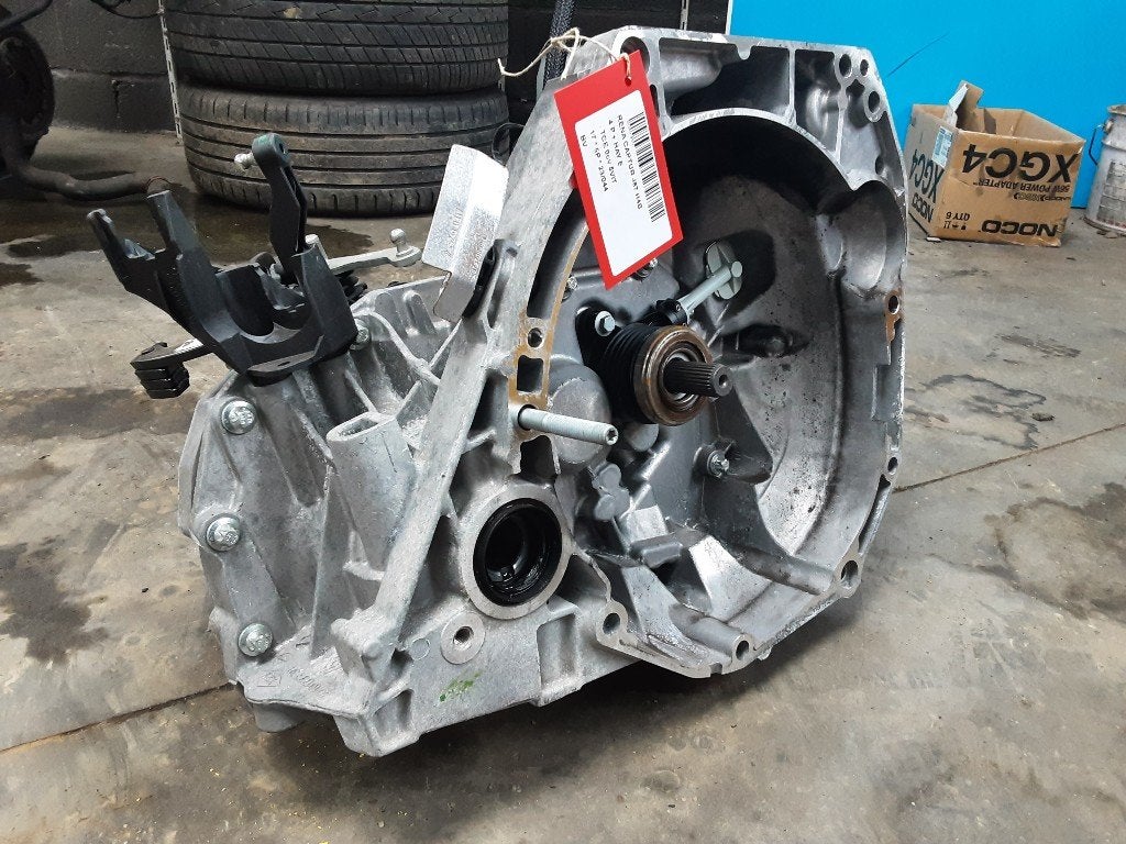 VERSNELLINGSBAK SCHAKEL Renault Captur (2R) (JR5062), Gebruikt, Renault, Mevr. I. Hauben, Rue de l'Espoir 34 34
4030  GRIVEGNÉE, BE