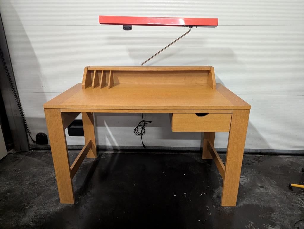 Magnifique bureau vintage scandinave avec lampe d'architecte, Maison & Meubles, Bureaux, Enlèvement