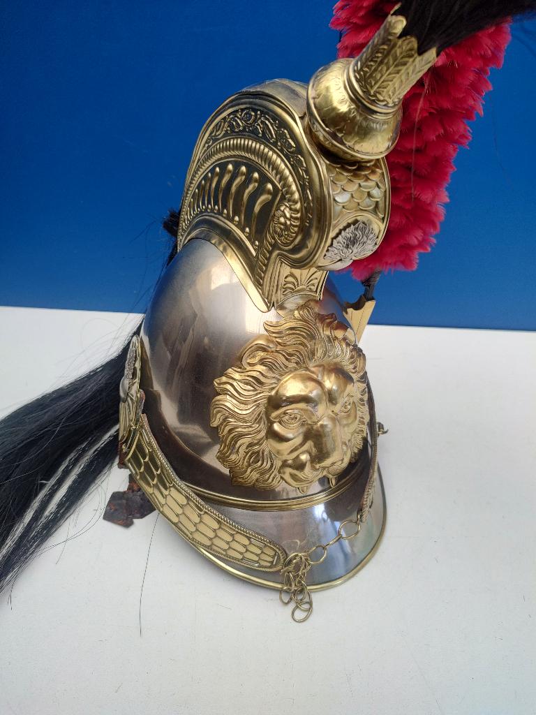 Belgische kurassierhelm 2de model, Verzamelen, Verzenden