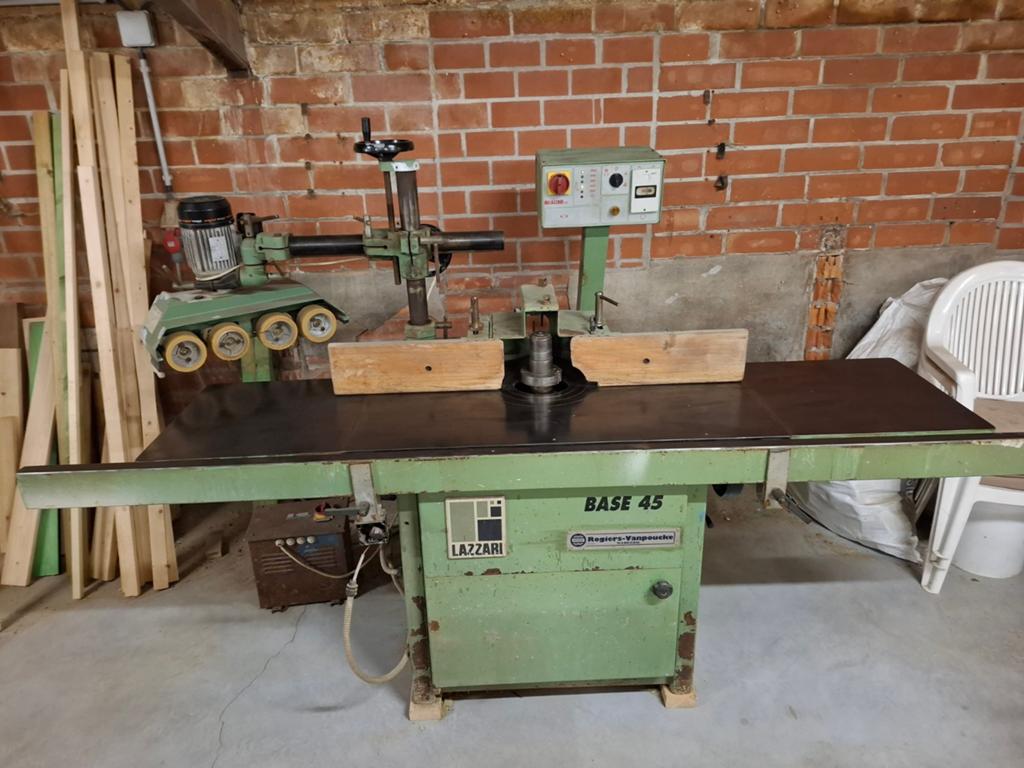 Houtfrees/topie lazari base 45, Ophalen