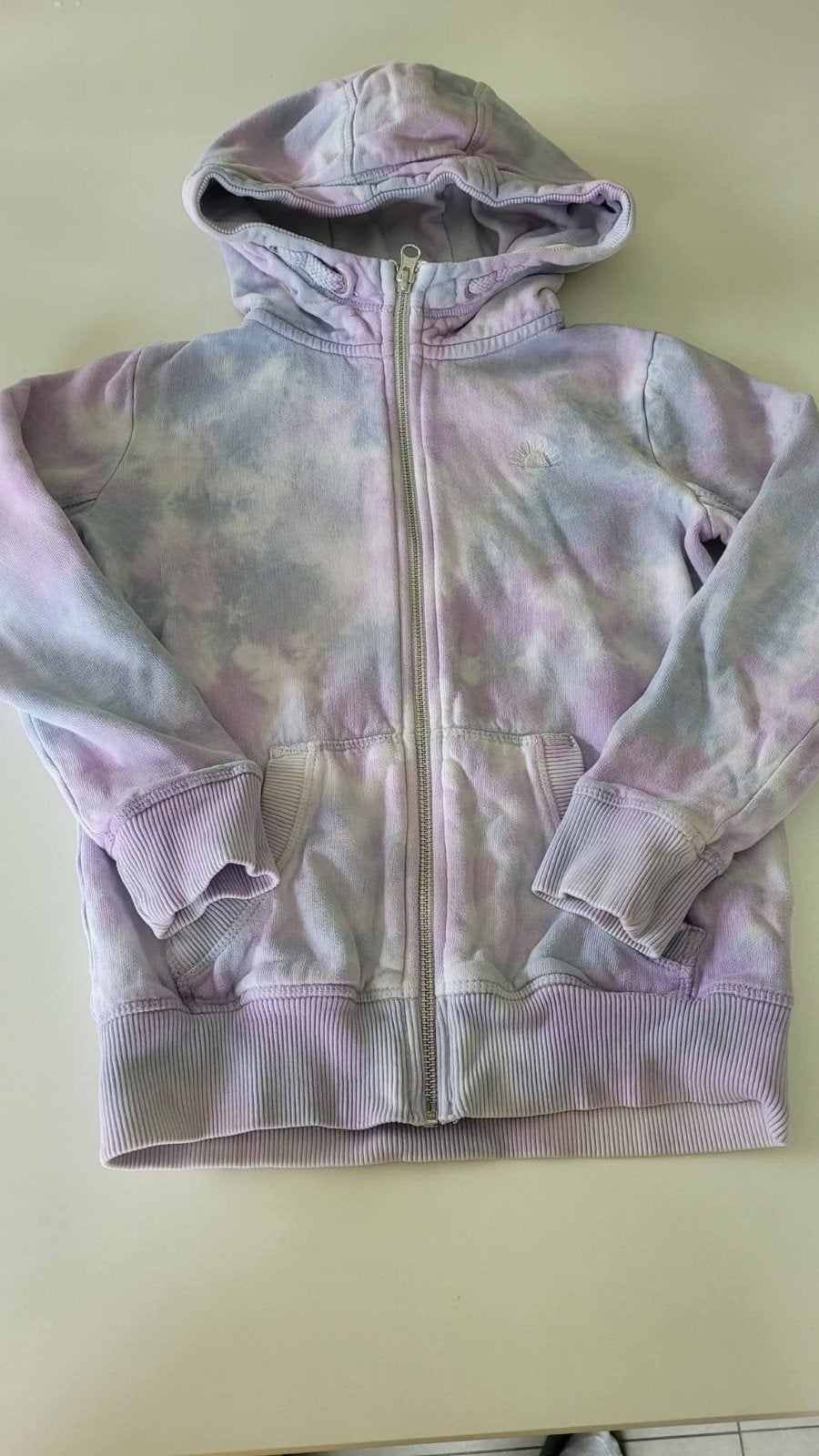 Hoodie paars met rits Maat: 128 Merk: Next, Enlèvement ou Envoi