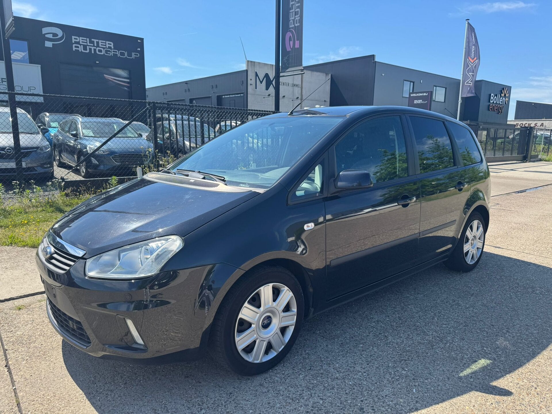 Ford Focus C-Max 1.6 Benzine Airco Gekeurd vvk, Auto's, Ford, 1596 cc, 4 cilinders, Zwart, Bedrijf