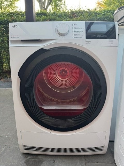 Droogkast AEG 7000 series SensiDry 1-9 kg, Ophalen, Anti-kreukfase, 8 tot 10 kg, Zo goed als nieuw