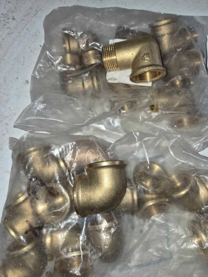 Divers raccords neufs de plomberie,, Bricolage & Construction, Enlèvement, Neuf, Autres types