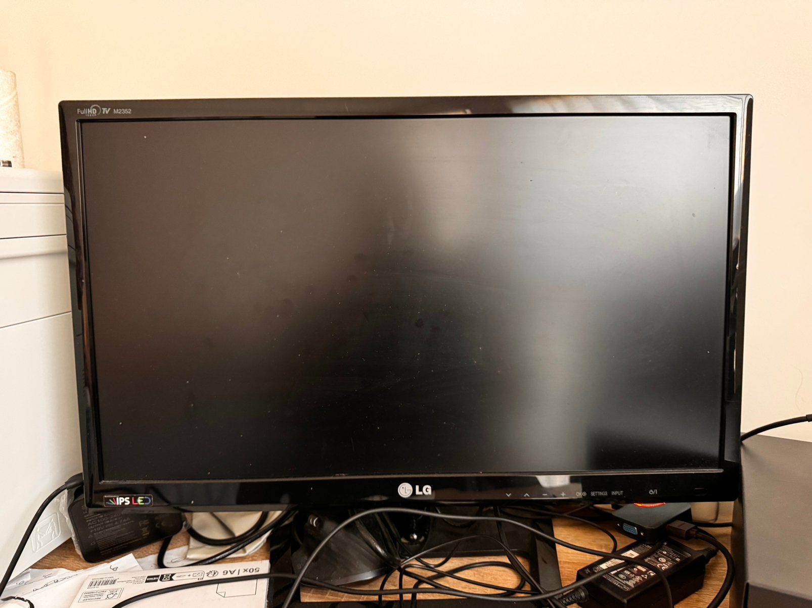 LG M2352 23 pouces, Enlèvement, Comme neuf