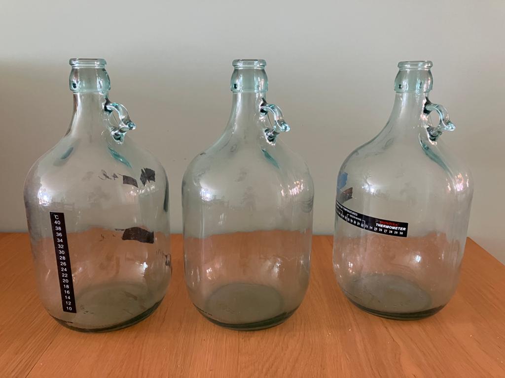 3 carboys 5 litres each for fermenting liquids or decoration, Enlèvement, Utilisé