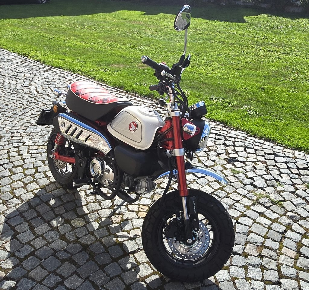 Honda Monkey 125 Pearl Nebula Rood, Motoren, Nieuw, Particulier, 125 cc, Overig