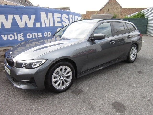 BMW 318iA Touring PROF NAVI + LEDER + TREKHAAK + LED KOPLAMP, Auto's, Automaat, 1998 cc, Leder, Bedrijf