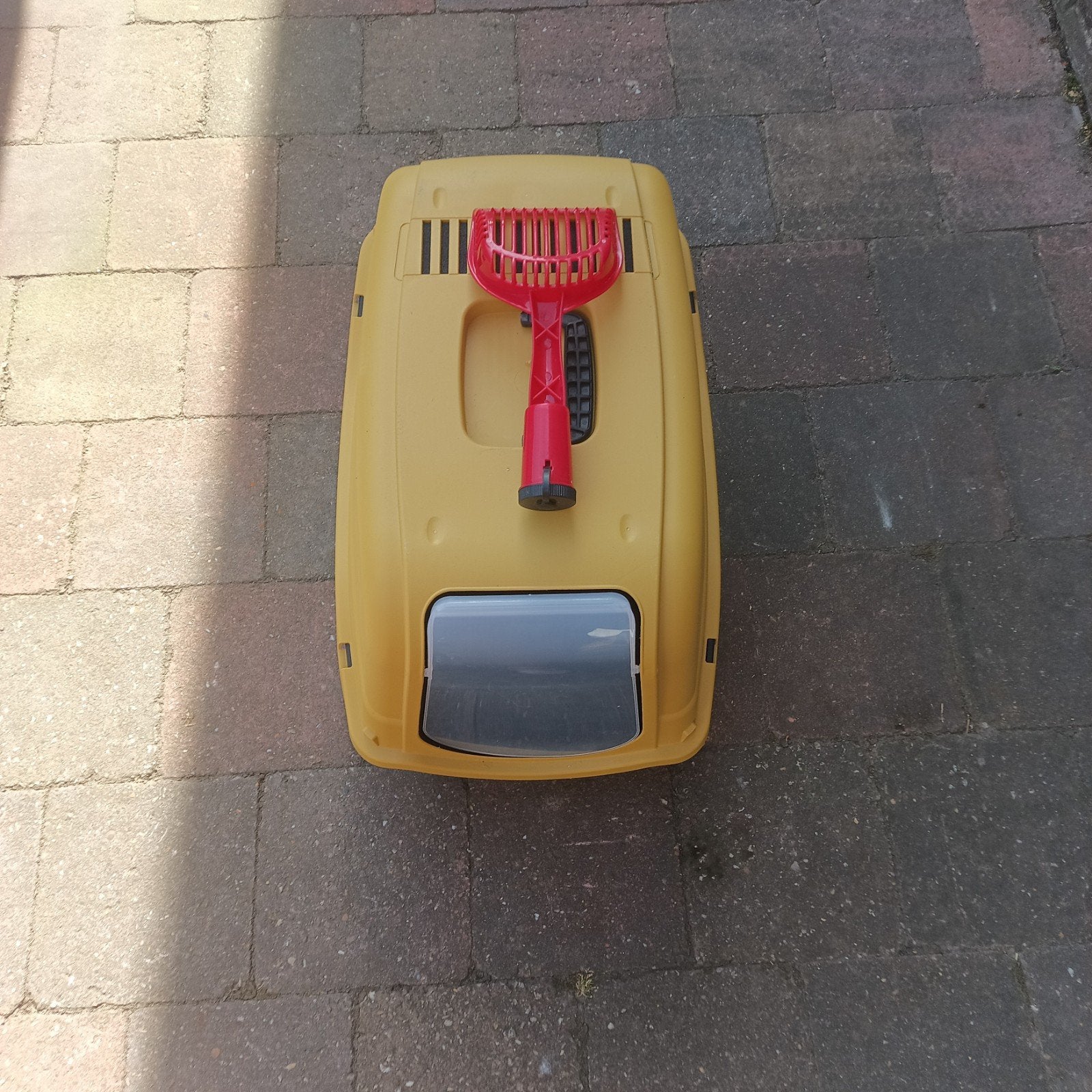 Kattenbak Savic + gele kattenbak met accessoires, Dieren en Toebehoren, Ophalen, Gebruikt, Gesloten