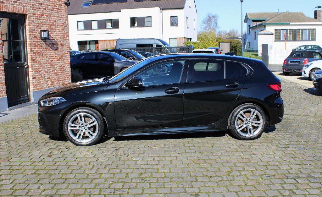 BMW 116i Bwj 03/2024 M-Pakket !! Perfecte staat !!, Auto's, BMW, Bedrijf, Te koop, 1 Reeks, ABS, Achteruitrijcamera, Adaptieve lichten