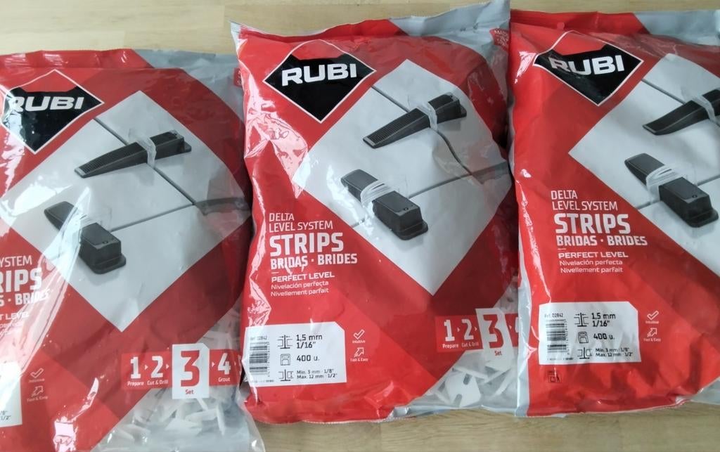 Brides de nivellement Rubi pour carrelage.