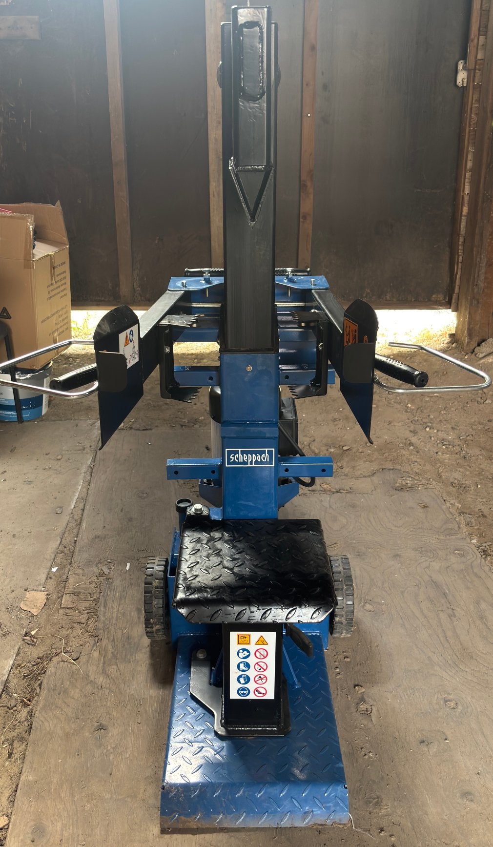 Compact 8T houtklover 230V – 8 ton – 2024, Ophalen, Nieuw, Elektrisch, Staand