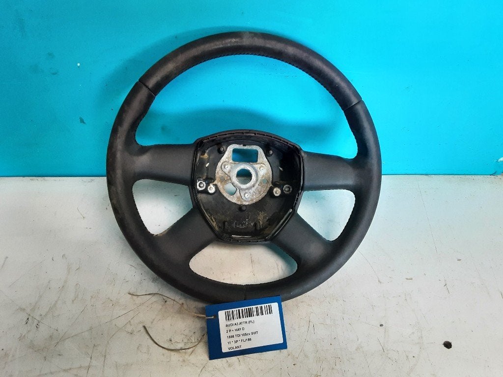 VOLANT DIRECTION Audi A3 (8P1) (01-2003/08-2012), Auto-Union-Straße  1,
85057  Ingolstadt, DE, Info@audi.de, Audi, Utilisé